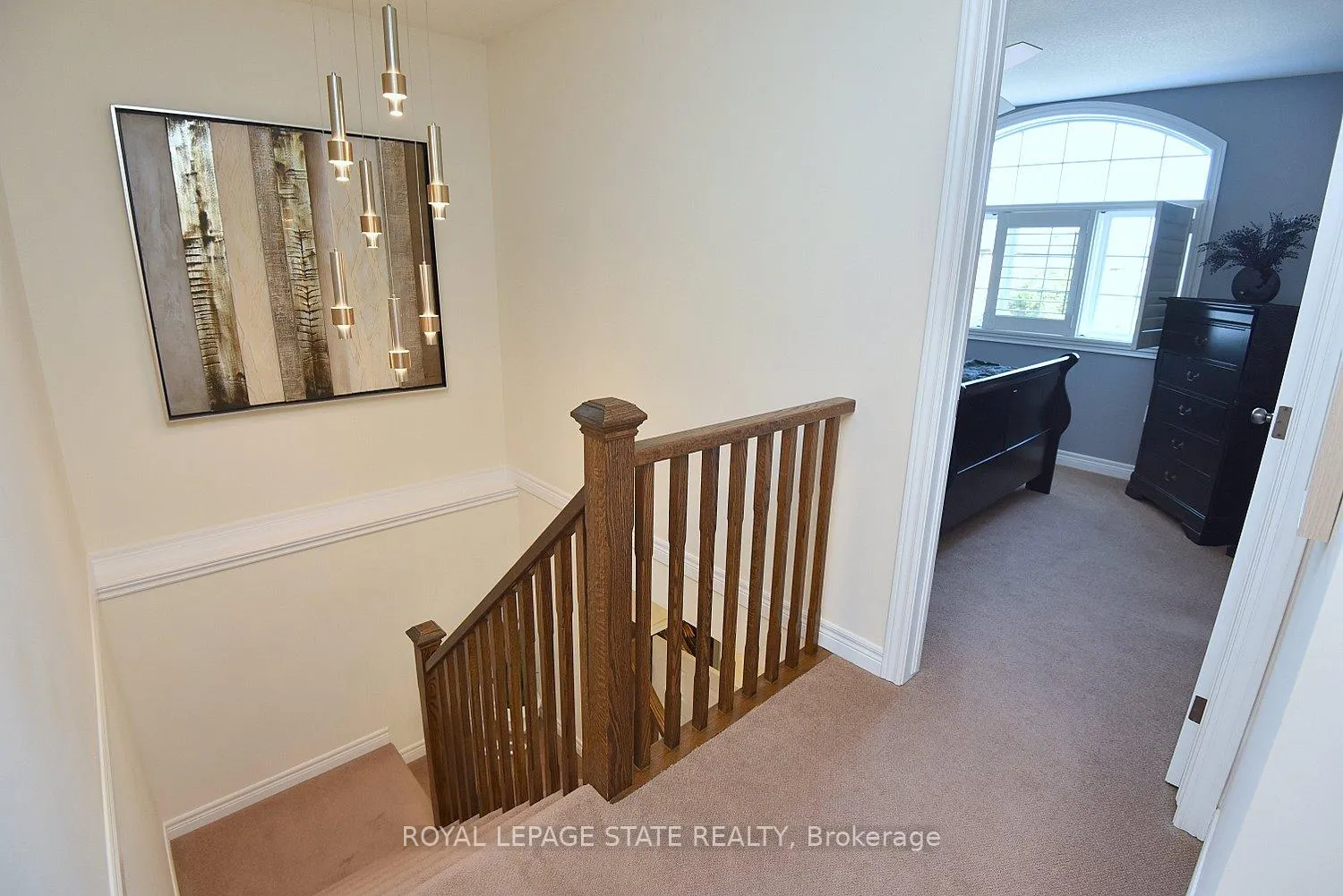 Photo 26 of 12 Degrow Crescent, Hamilton, Rural Glanbrook — HOMEH