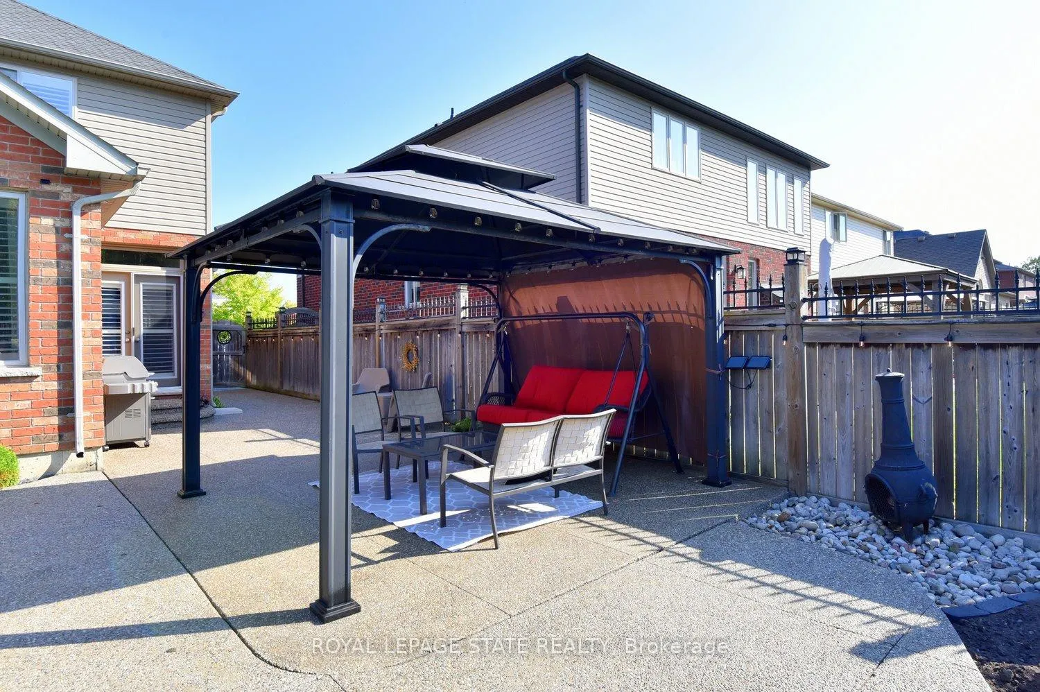 Photo 41 of 12 Degrow Crescent, Hamilton, Rural Glanbrook — HOMEH