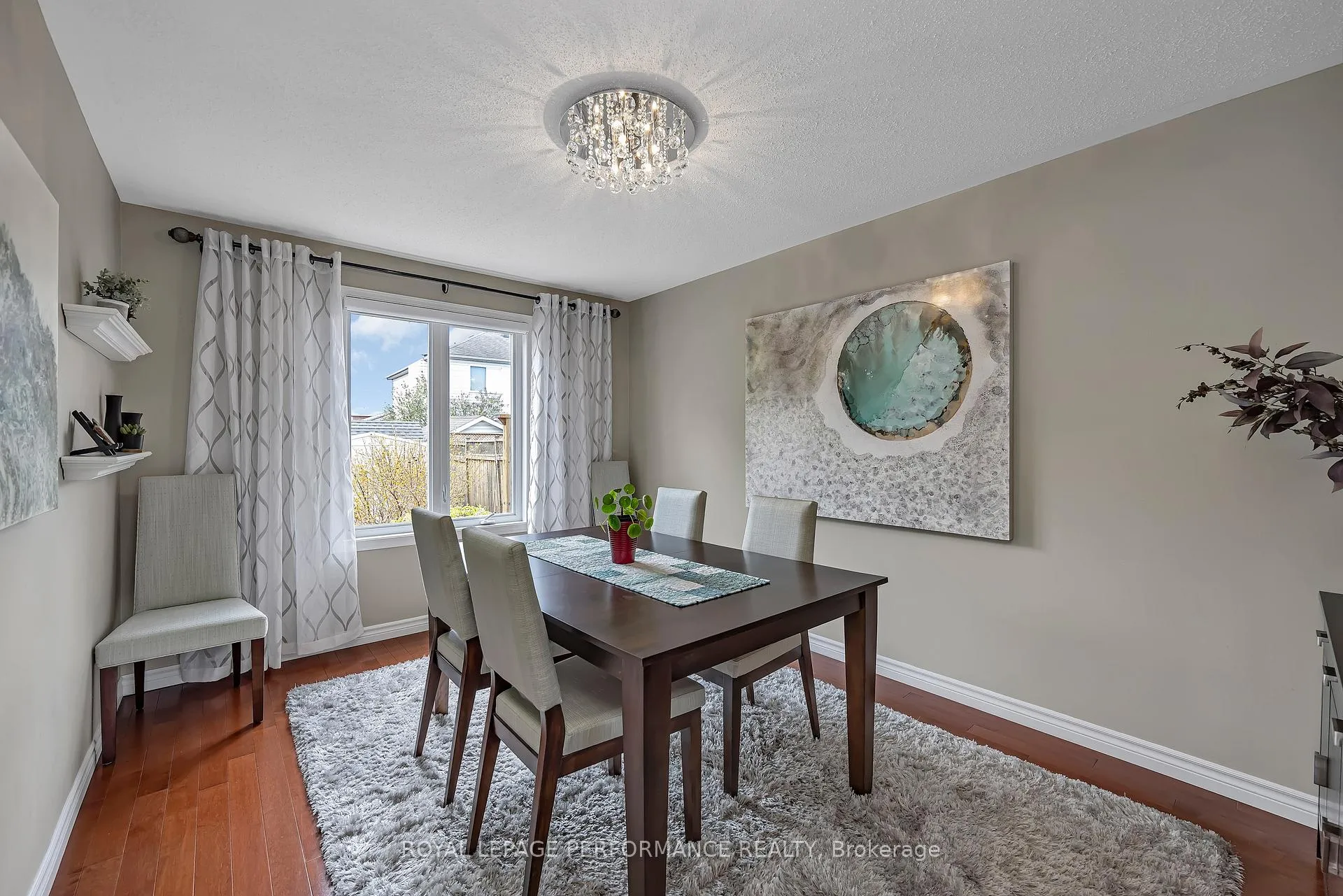 Photo 7 of 1696 Tache Way, Ottawa, Fallingbrook/Pineridge — HOMEH