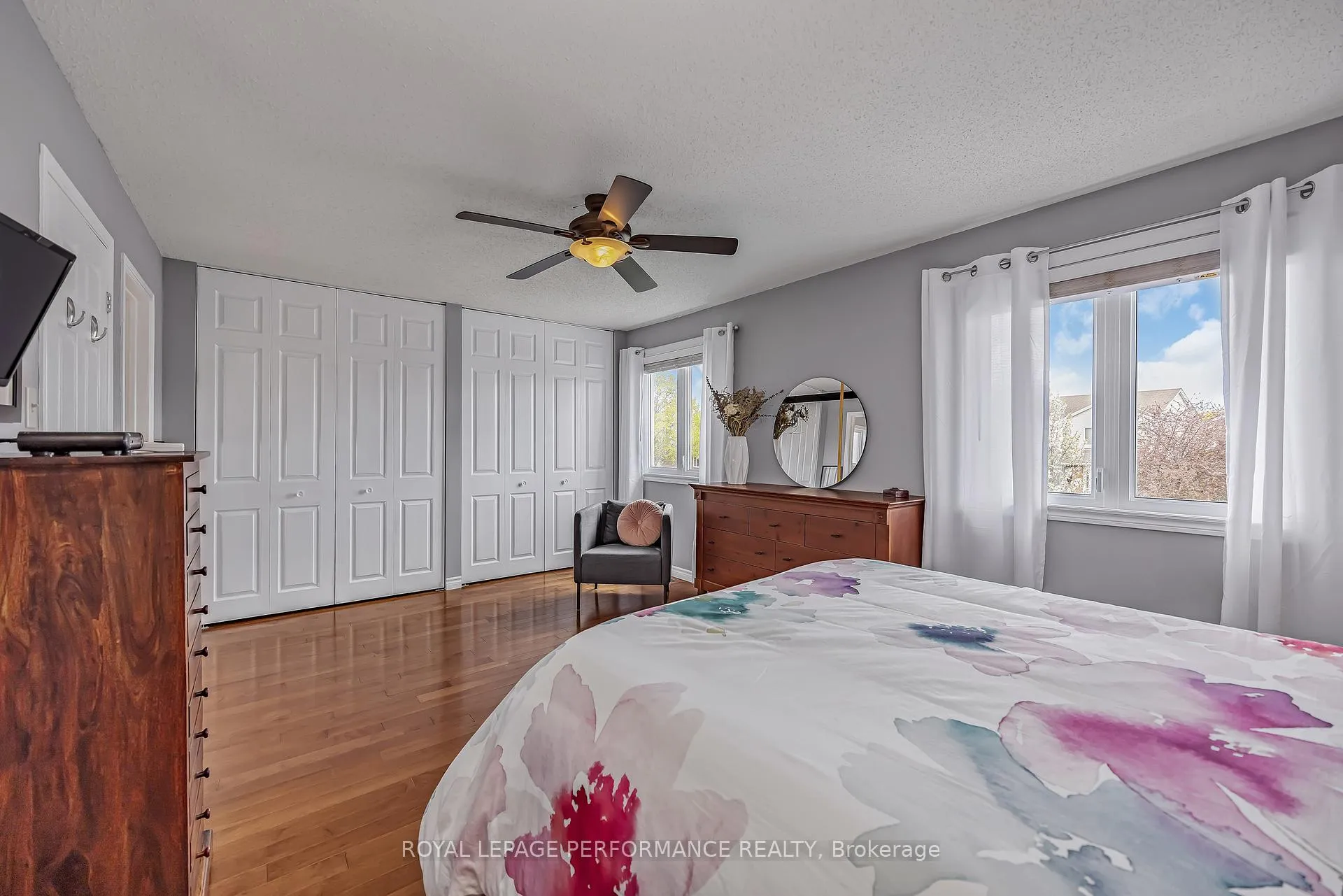 Photo 15 of 1696 Tache Way, Ottawa, Fallingbrook/Pineridge — HOMEH