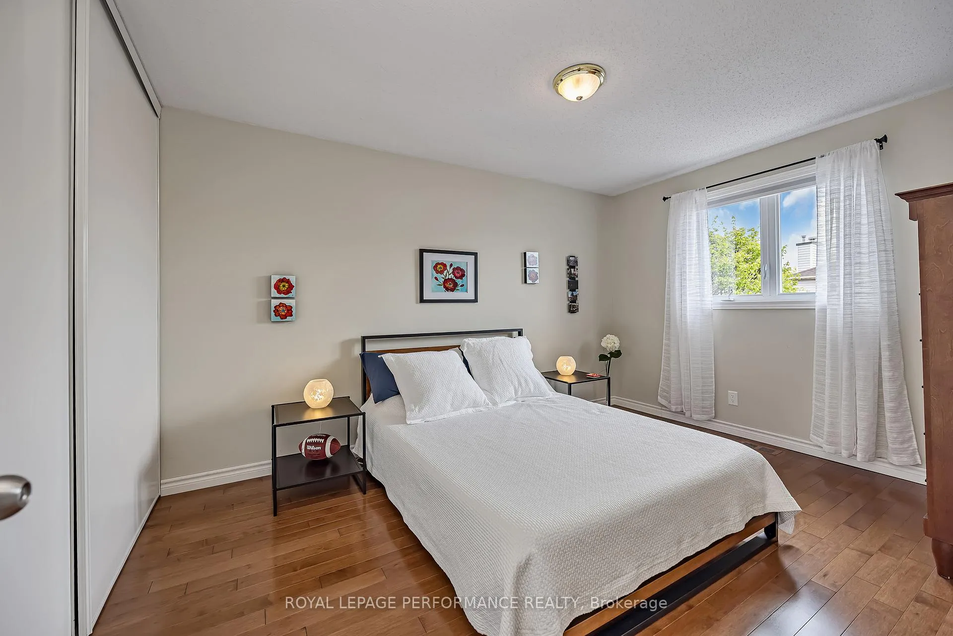 Photo 18 of 1696 Tache Way, Ottawa, Fallingbrook/Pineridge — HOMEH