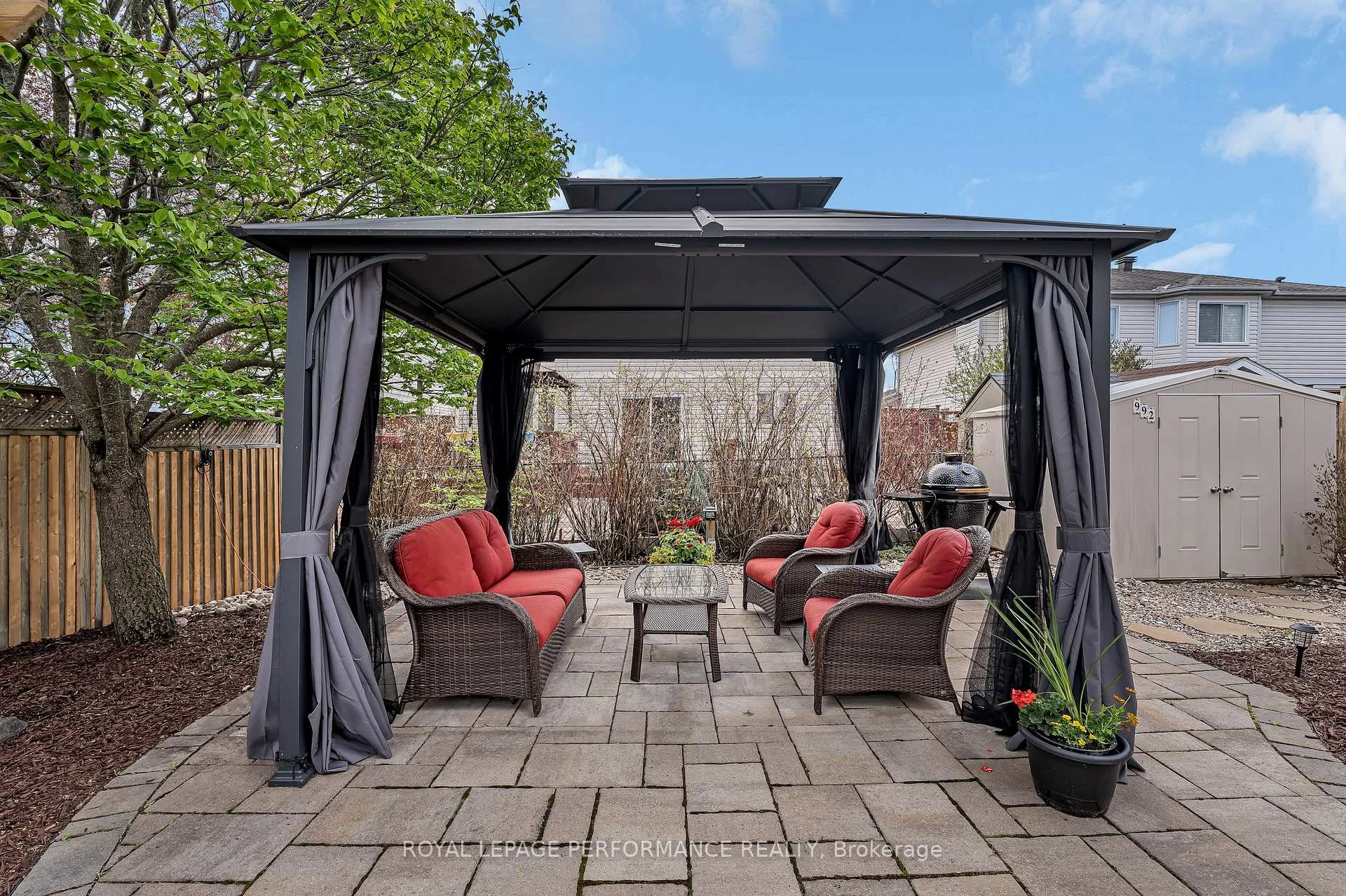 Photo 29 of 1696 Tache Way, Ottawa, Fallingbrook/Pineridge — HOMEH
