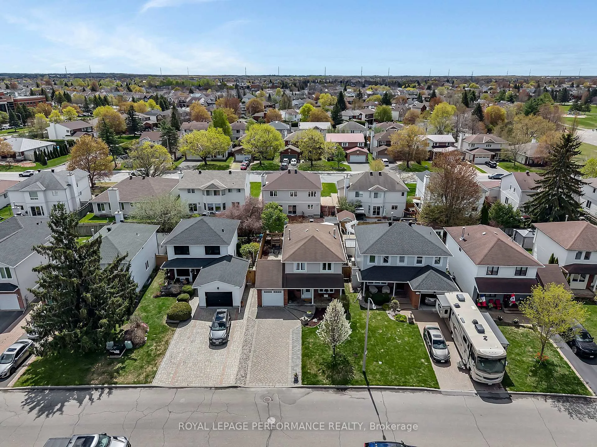 Photo 31 of 1696 Tache Way, Ottawa, Fallingbrook/Pineridge — HOMEH