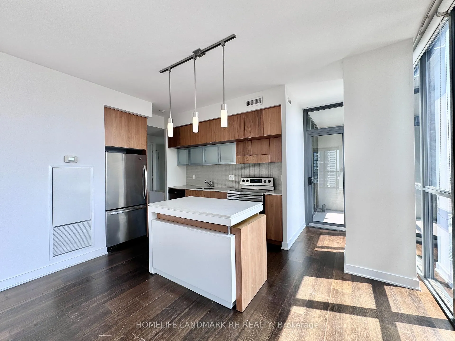 Photo 10 of Unit 2603, 110 Charles Street E, Toronto, Church-Yonge Corridor — HOMEH