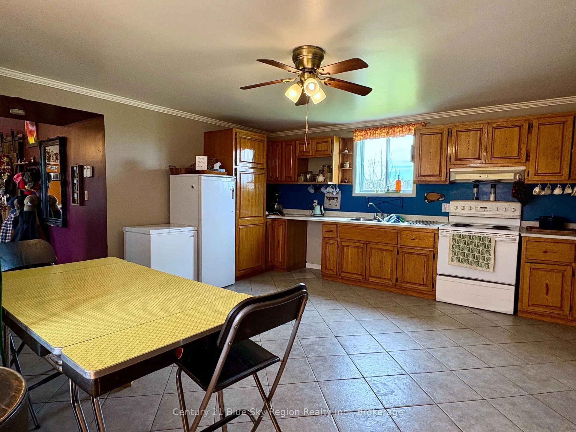 Photo 7 of 700 Piquette Road, West Nipissing, Verner — HOMEH