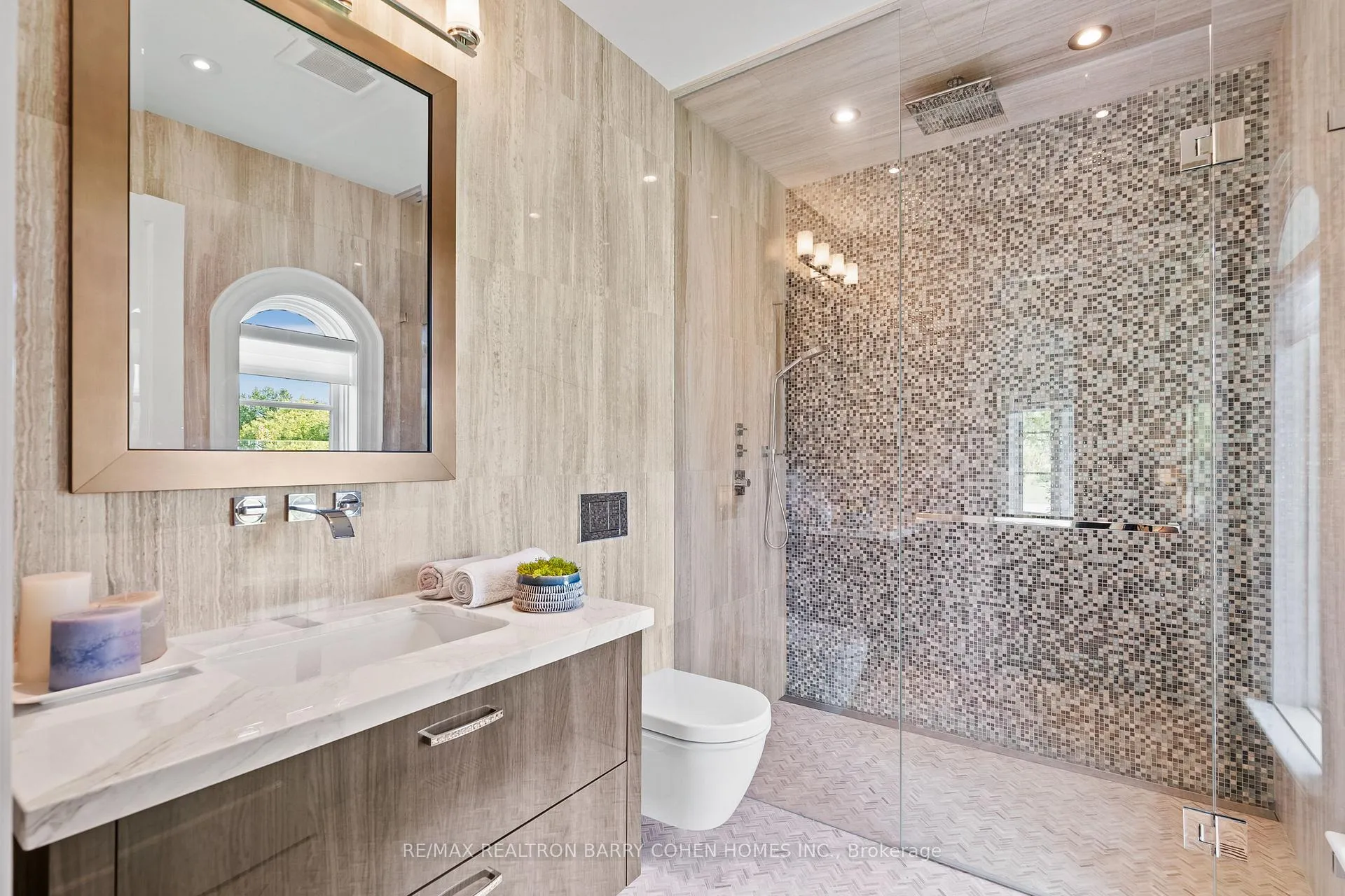 Photo 21 of 116 Eden Vale Drive, King, Rural King — HOMEH