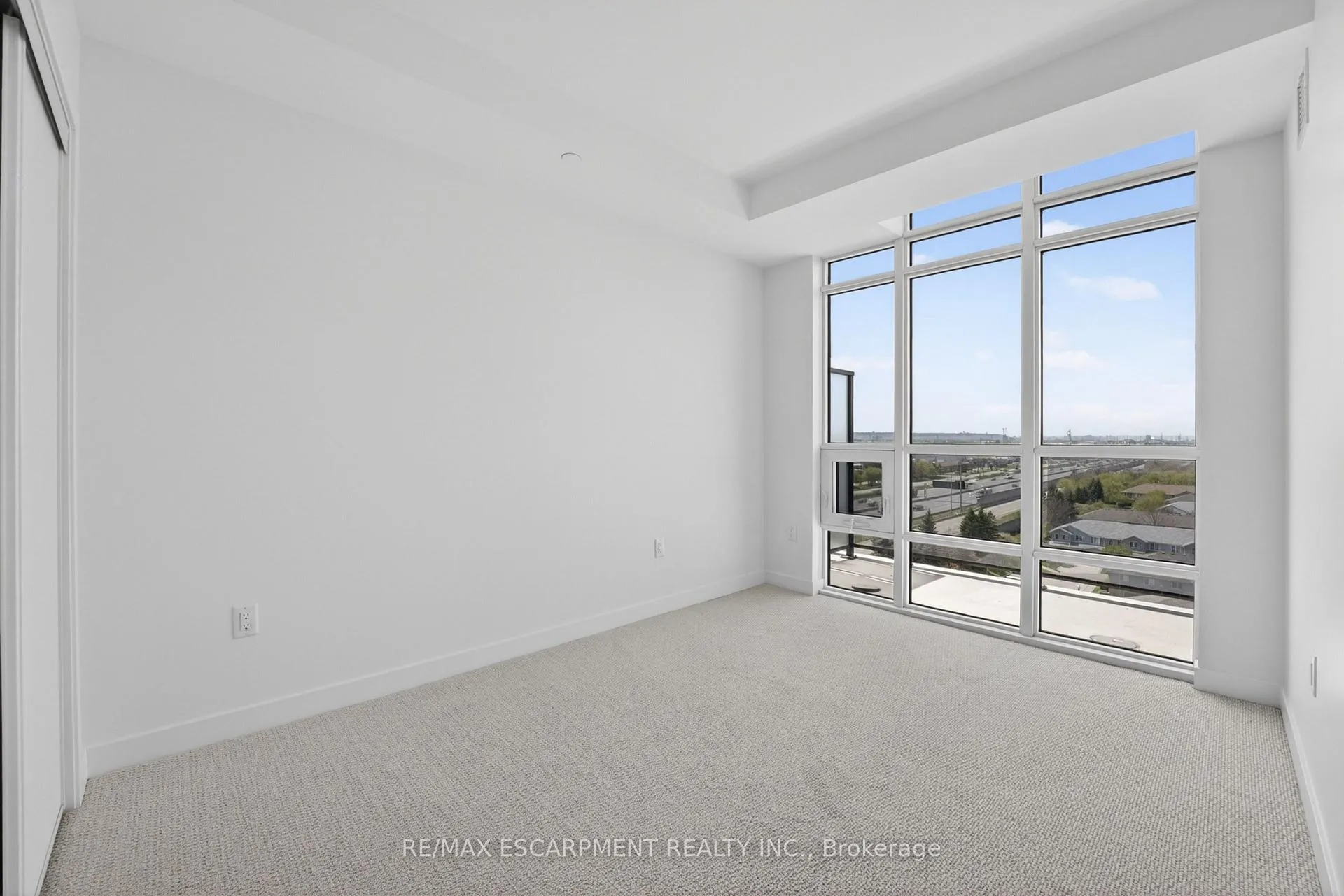 Photo 23 of Unit 901, 461 Green Road, Hamilton, Lakeshore — HOMEH