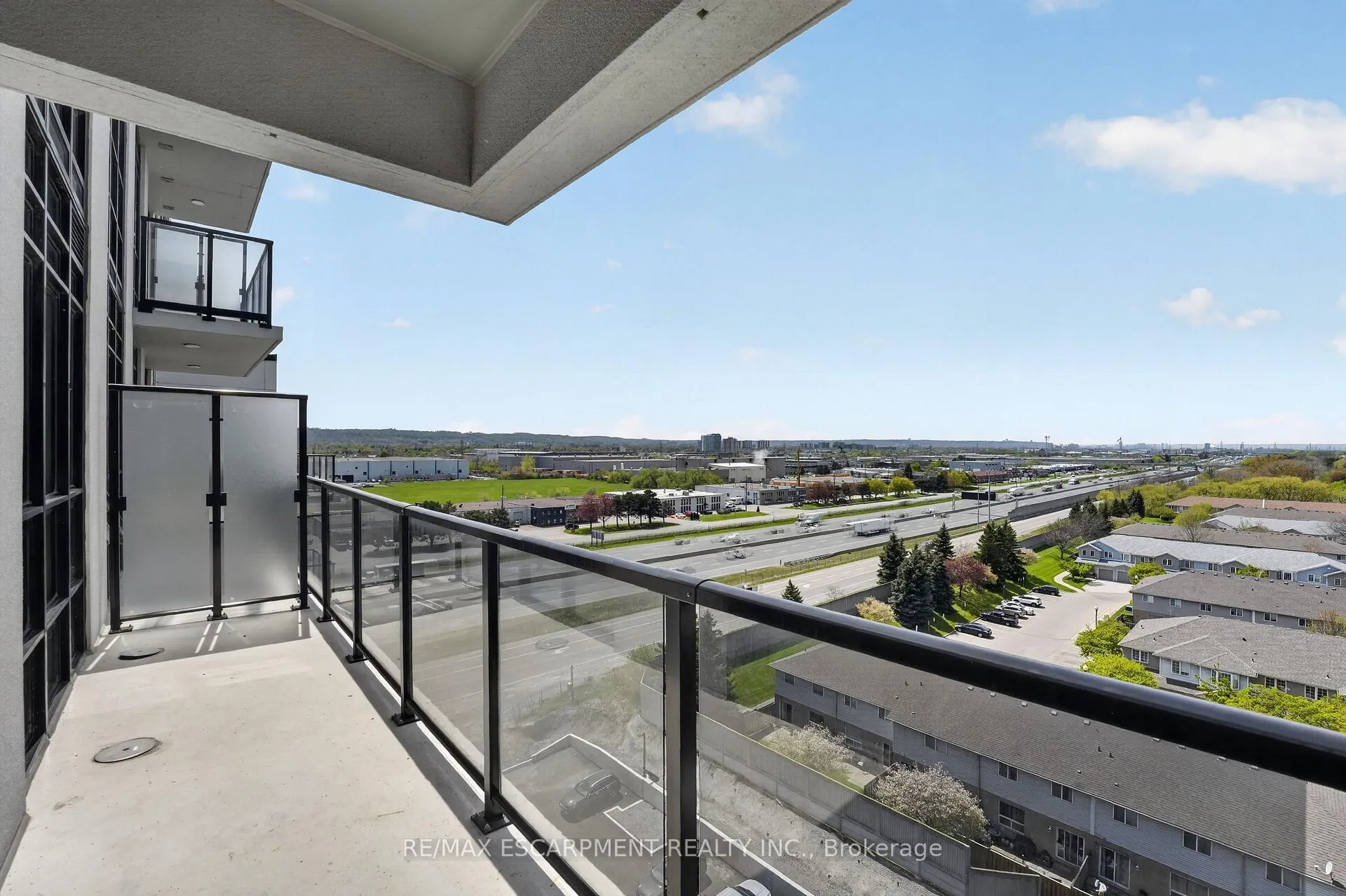 Photo 25 of Unit 901, 461 Green Road, Hamilton, Lakeshore — HOMEH