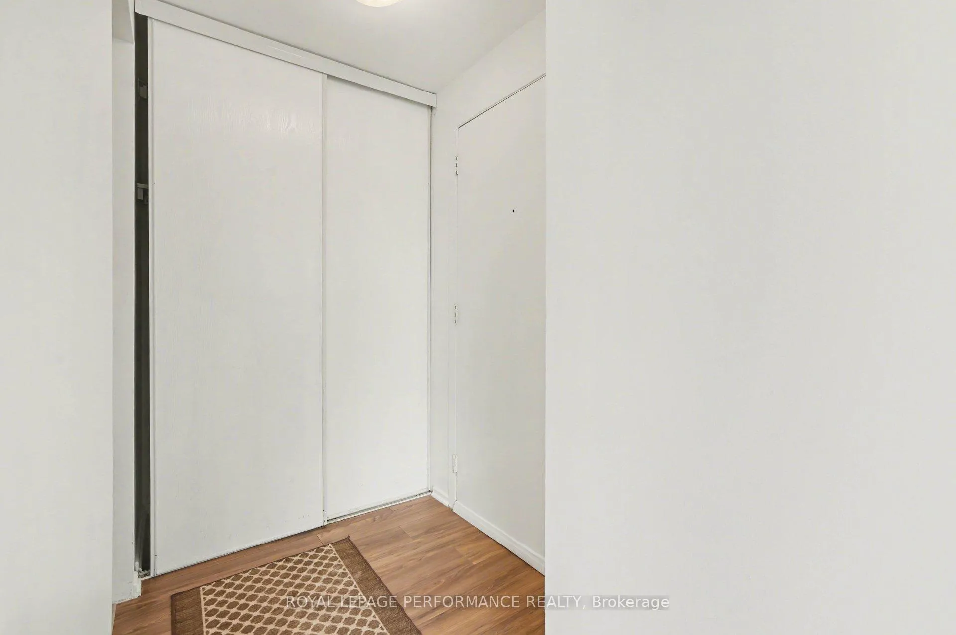 Photo 7 of Unit 8, 51 Sumac Street, Ottawa, Beacon Hill South — HOMEH