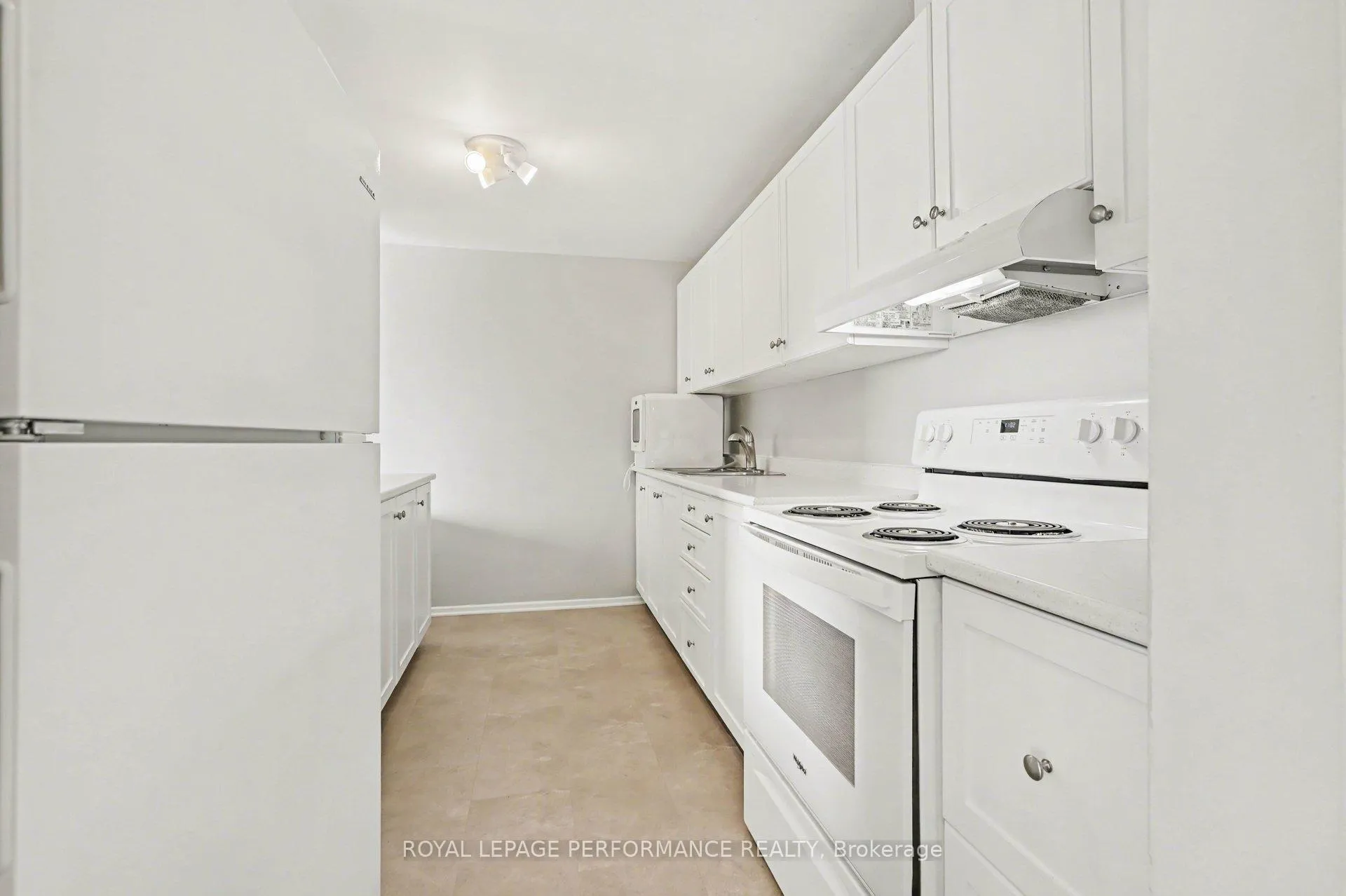 Photo 14 of Unit 8, 51 Sumac Street, Ottawa, Beacon Hill South — HOMEH