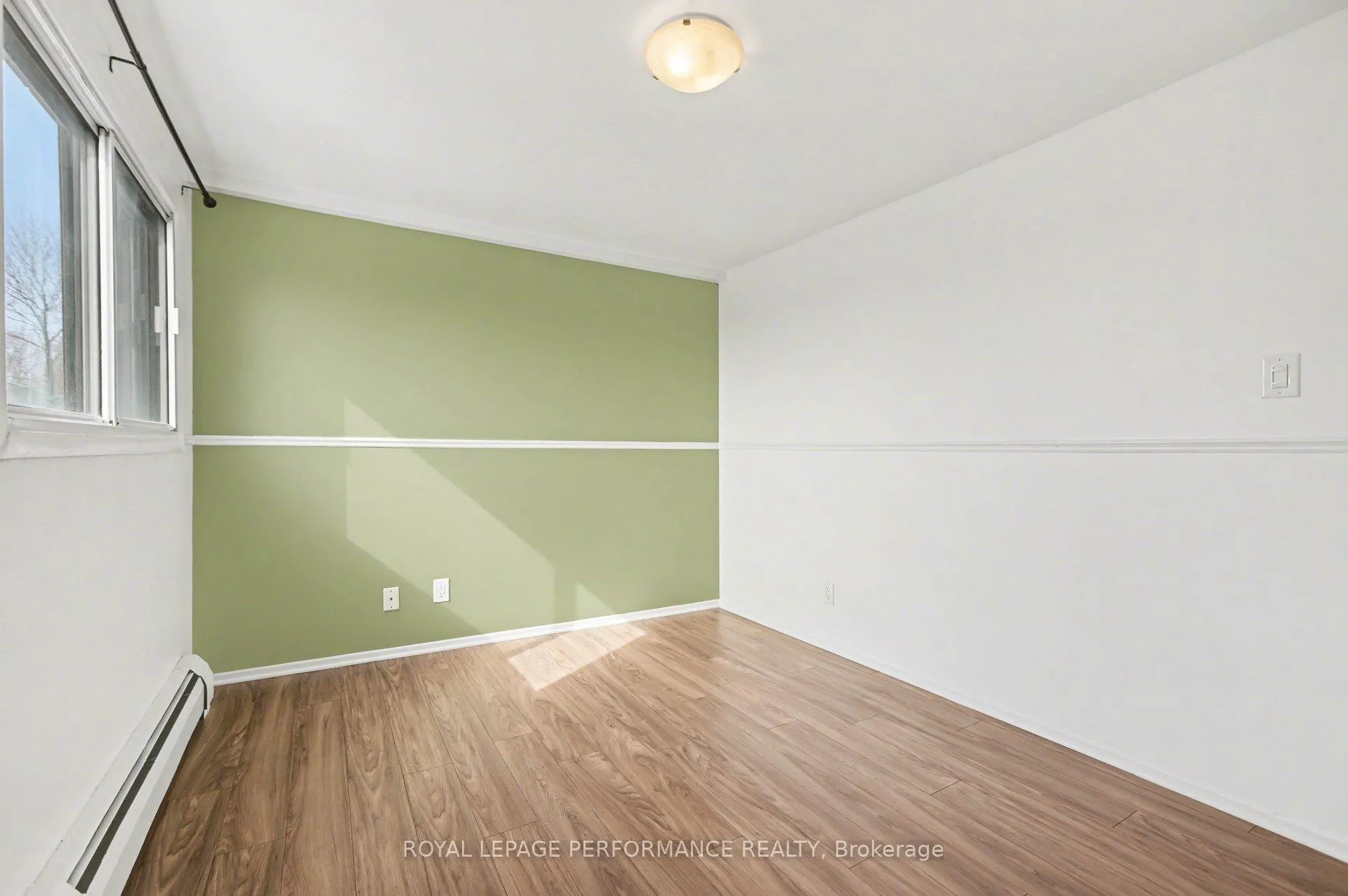 Photo 21 of Unit 8, 51 Sumac Street, Ottawa, Beacon Hill South — HOMEH