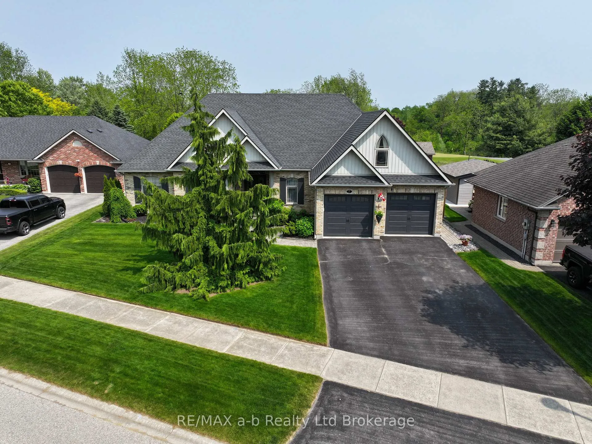 Photo 2 of 7 Otterview Drive, Norwich, Otterville — HOMEH
