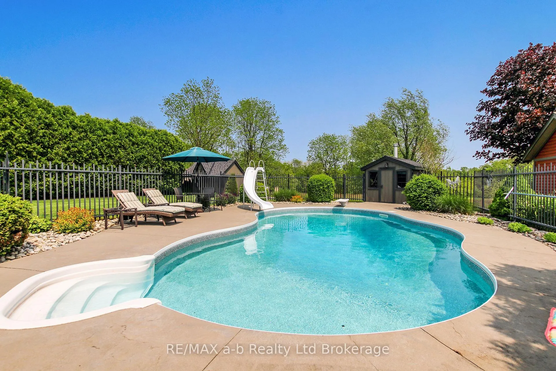 Photo 8 of 7 Otterview Drive, Norwich, Otterville — HOMEH