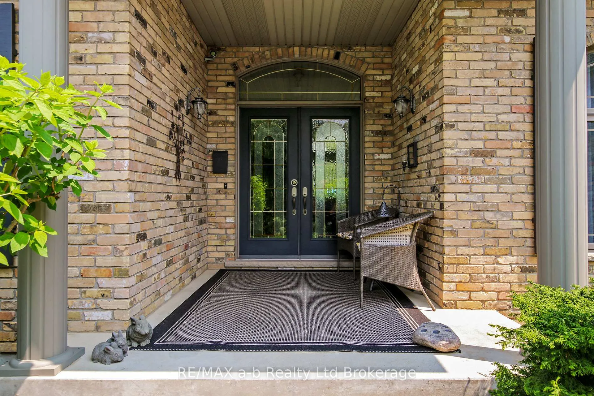 Photo 12 of 7 Otterview Drive, Norwich, Otterville — HOMEH