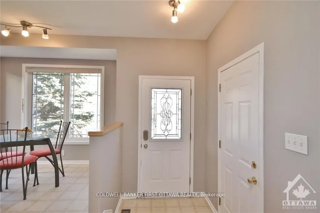 Photo 2 of 100 Sunvale Way, Ottawa, Barrhaven East — HOMEH