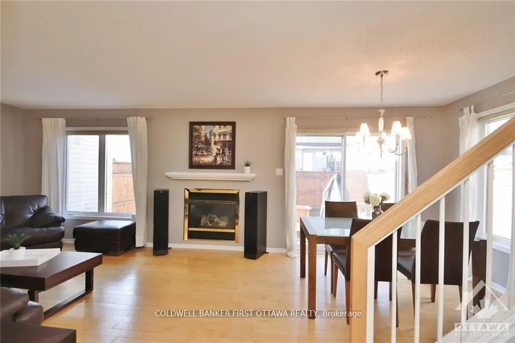 Photo 9 of 100 Sunvale Way, Ottawa, Barrhaven East — HOMEH