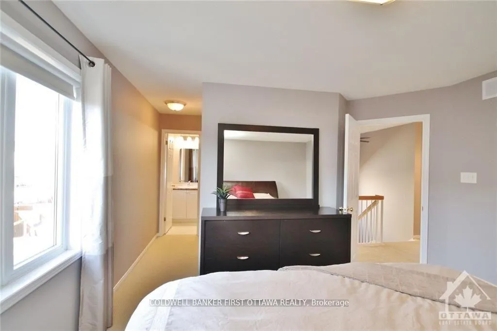Photo 16 of 100 Sunvale Way, Ottawa, Barrhaven East — HOMEH