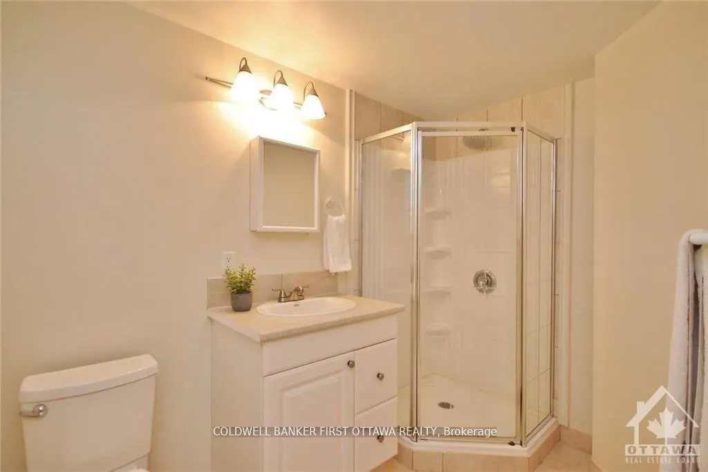 Photo 26 of 100 Sunvale Way, Ottawa, Barrhaven East — HOMEH