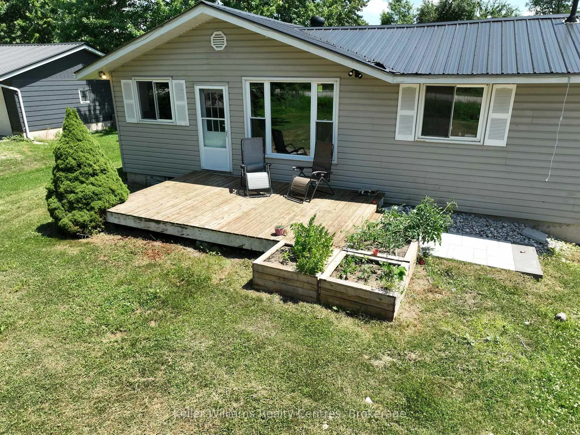 Photo 5 of 3000 Bruce 1 Road, Brockton — HOMEH