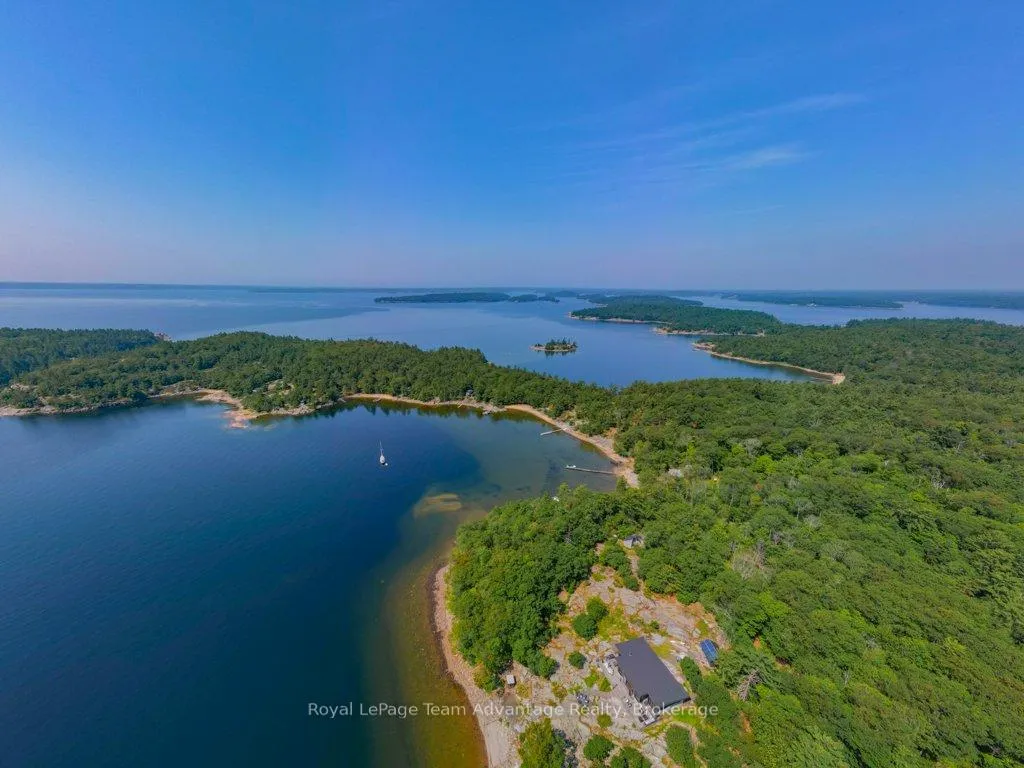 Photo 33 of 46 Huckleberry Island, The Archipelago, Archipelago North — HOMEH