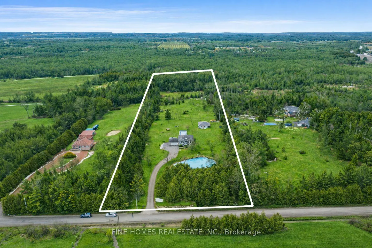 Photo 1 of 5895 Latimer Road, Georgina, Sutton & Jackson's Point — HOMEH