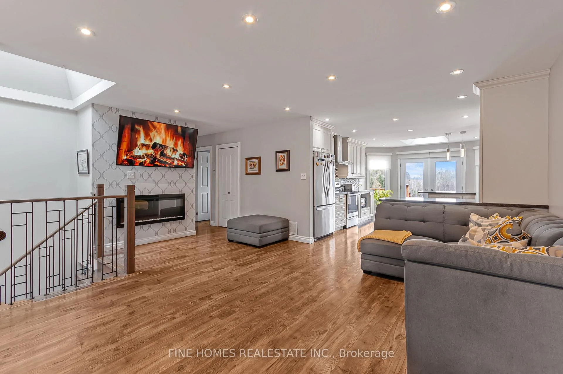 Photo 10 of 5895 Latimer Road, Georgina, Sutton & Jackson's Point — HOMEH