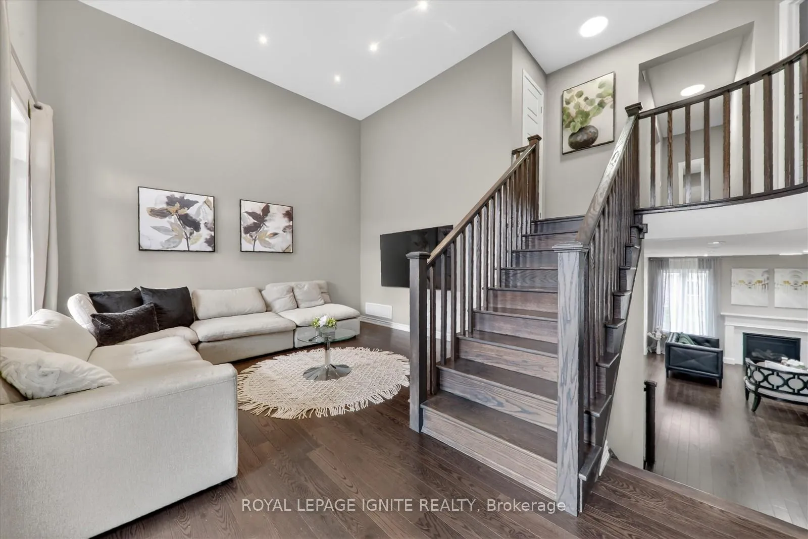 Photo 8 of 2835 Foxden Square, Pickering, Rural Pickering — HOMEH