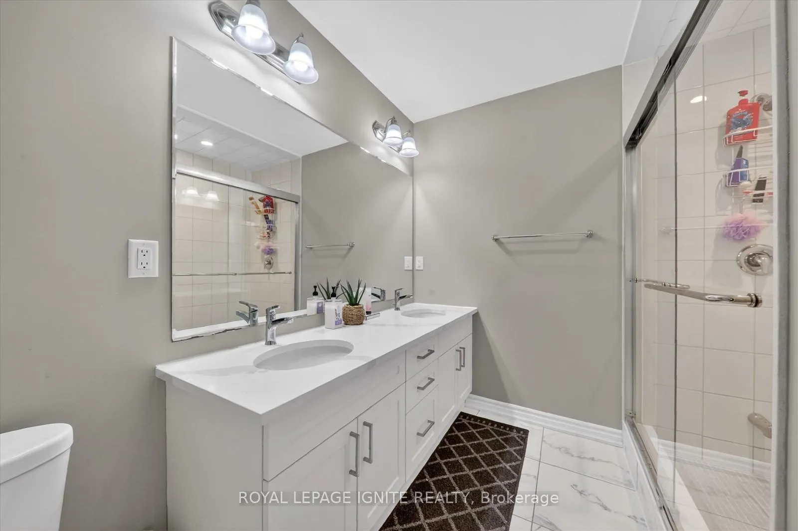 Photo 15 of 2835 Foxden Square, Pickering, Rural Pickering — HOMEH