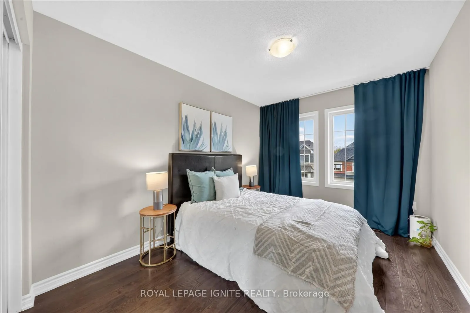 Photo 21 of 2835 Foxden Square, Pickering, Rural Pickering — HOMEH