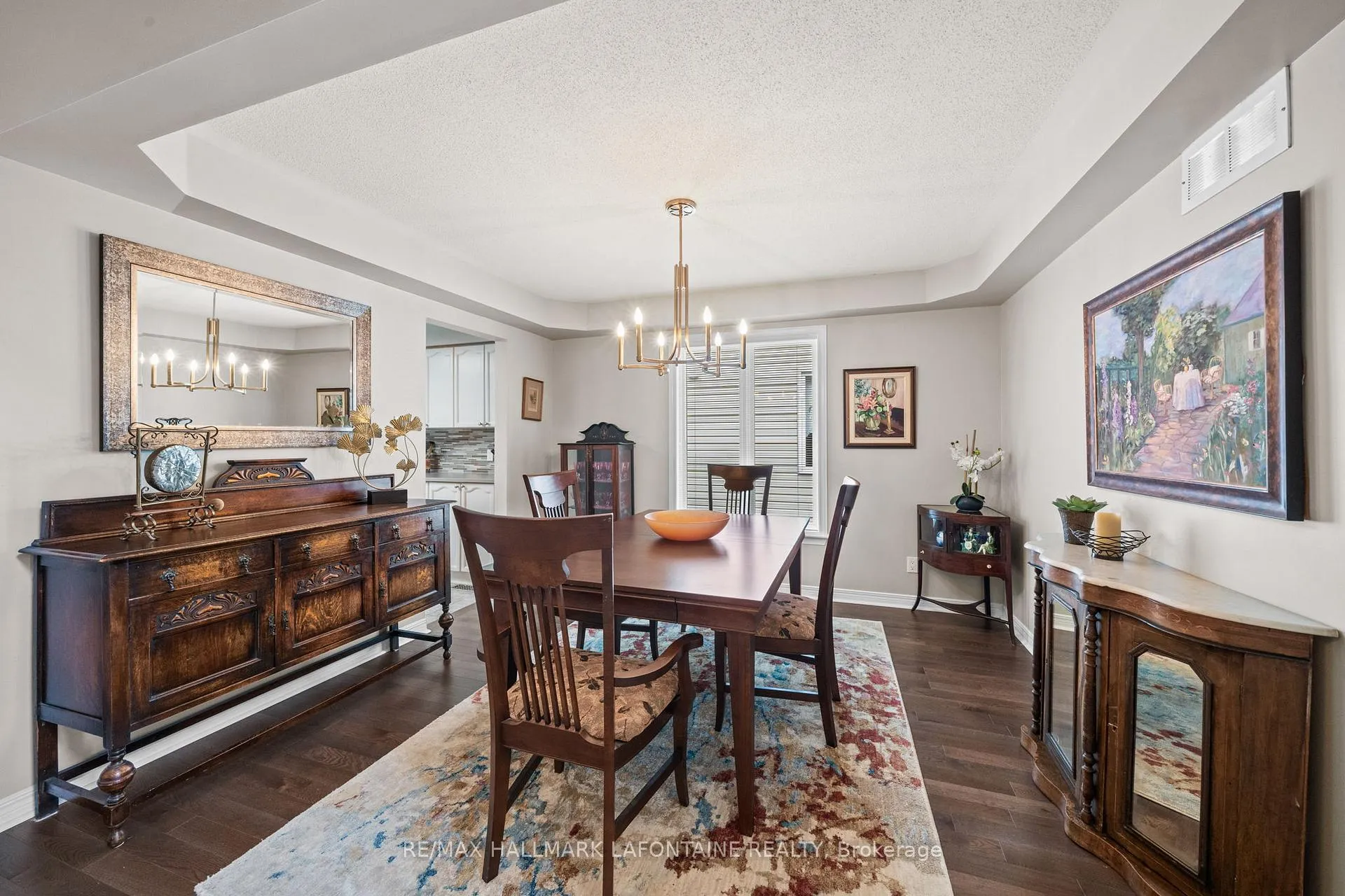 Photo 8 of 4303 Totem Drive, Ottawa, Riverside South/Gloucester Glen — HOMEH