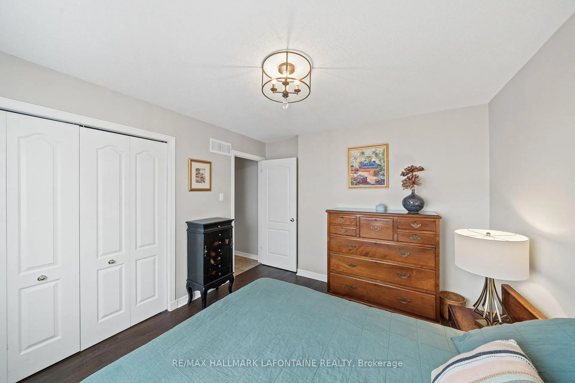 Photo 21 of 4303 Totem Drive, Ottawa, Riverside South/Gloucester Glen — HOMEH