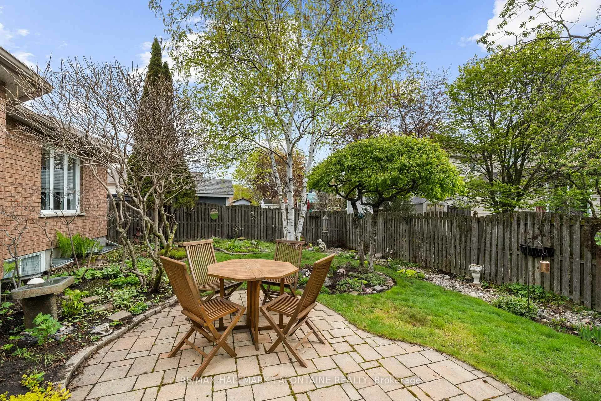 Photo 33 of 4303 Totem Drive, Ottawa, Riverside South/Gloucester Glen — HOMEH
