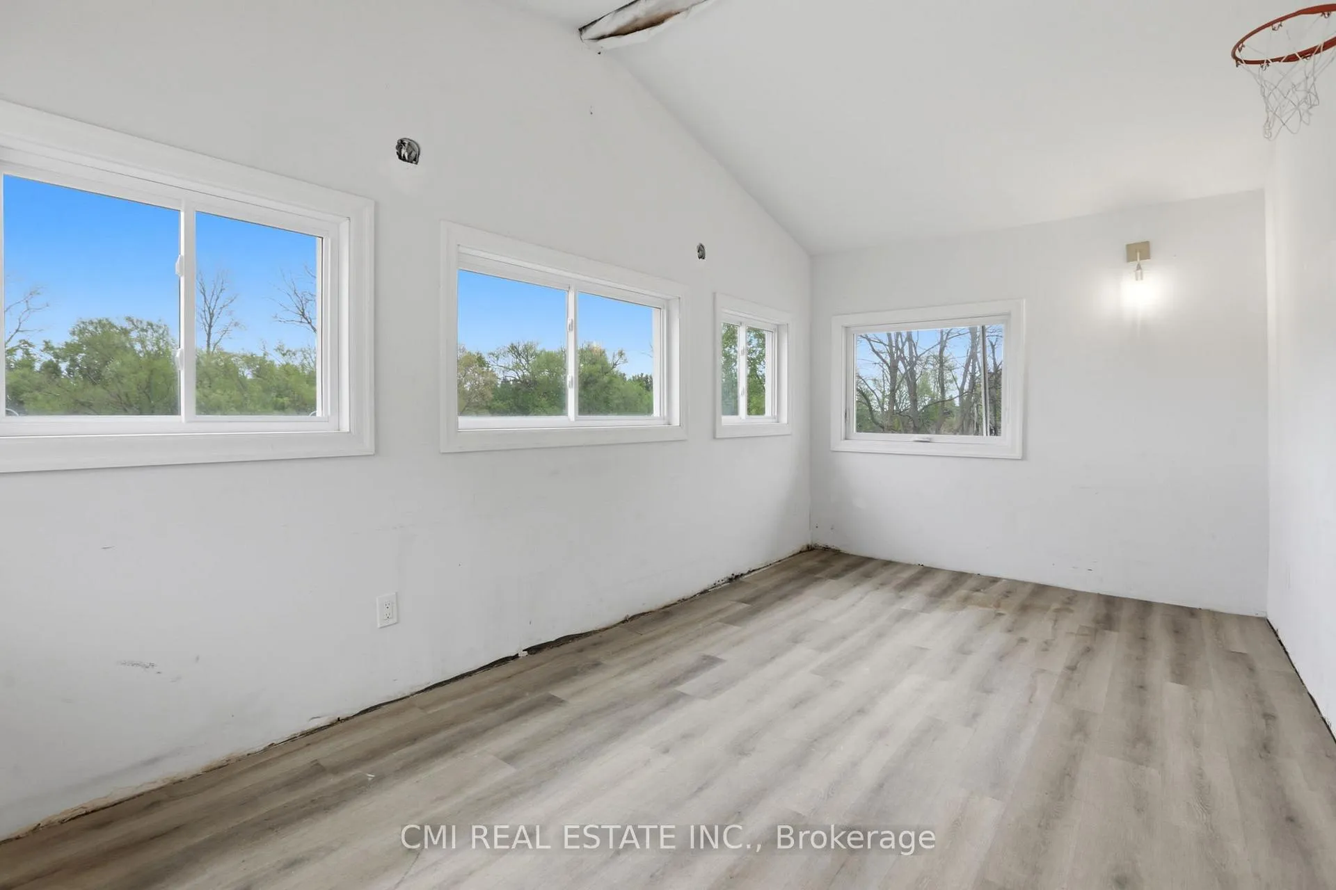 Photo 21 of 7526 Grande River Line, Chatham-Kent, Paincourt — HOMEH