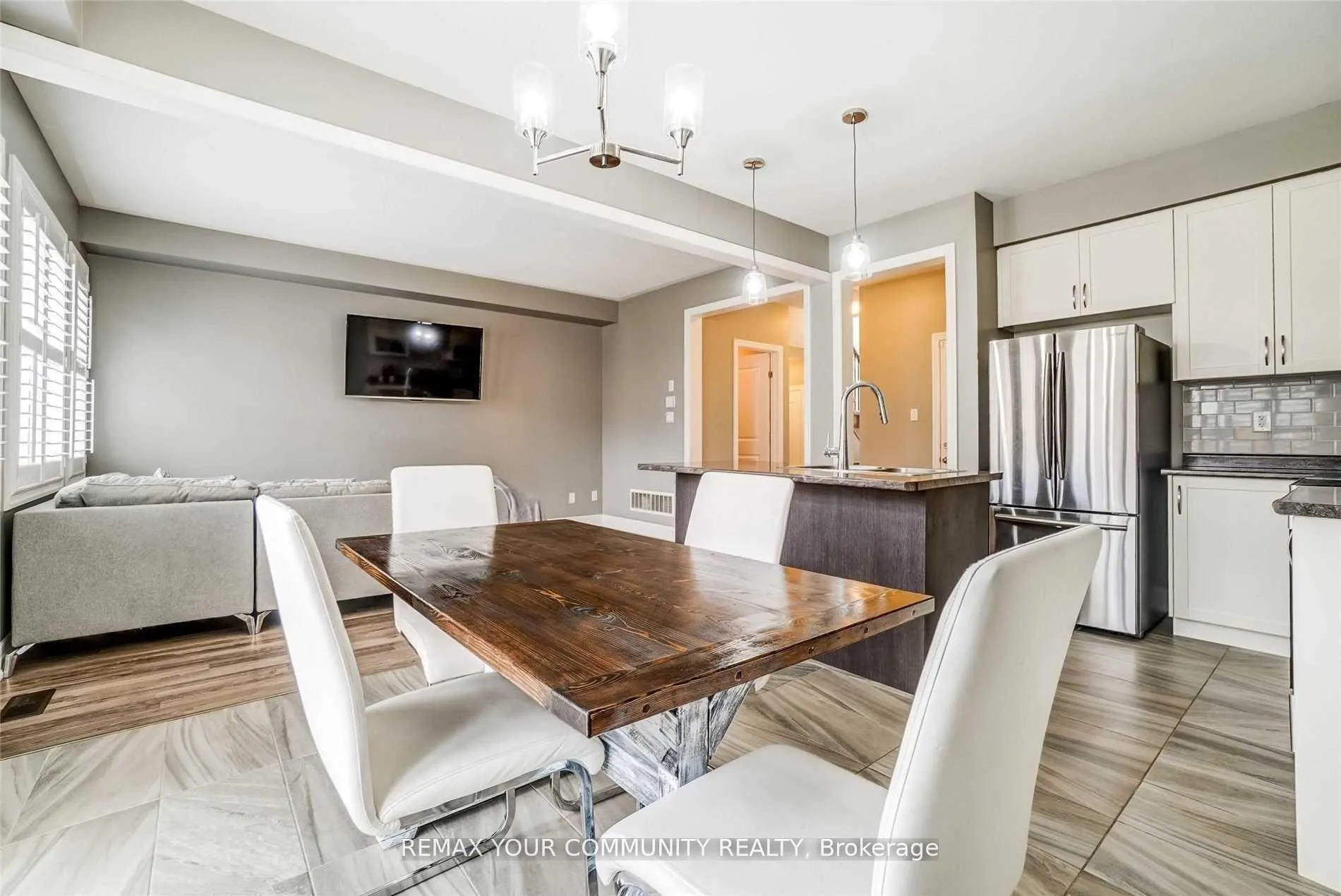 Photo 11 of 173 Wagner Crescent, Essa, Angus — HOMEH
