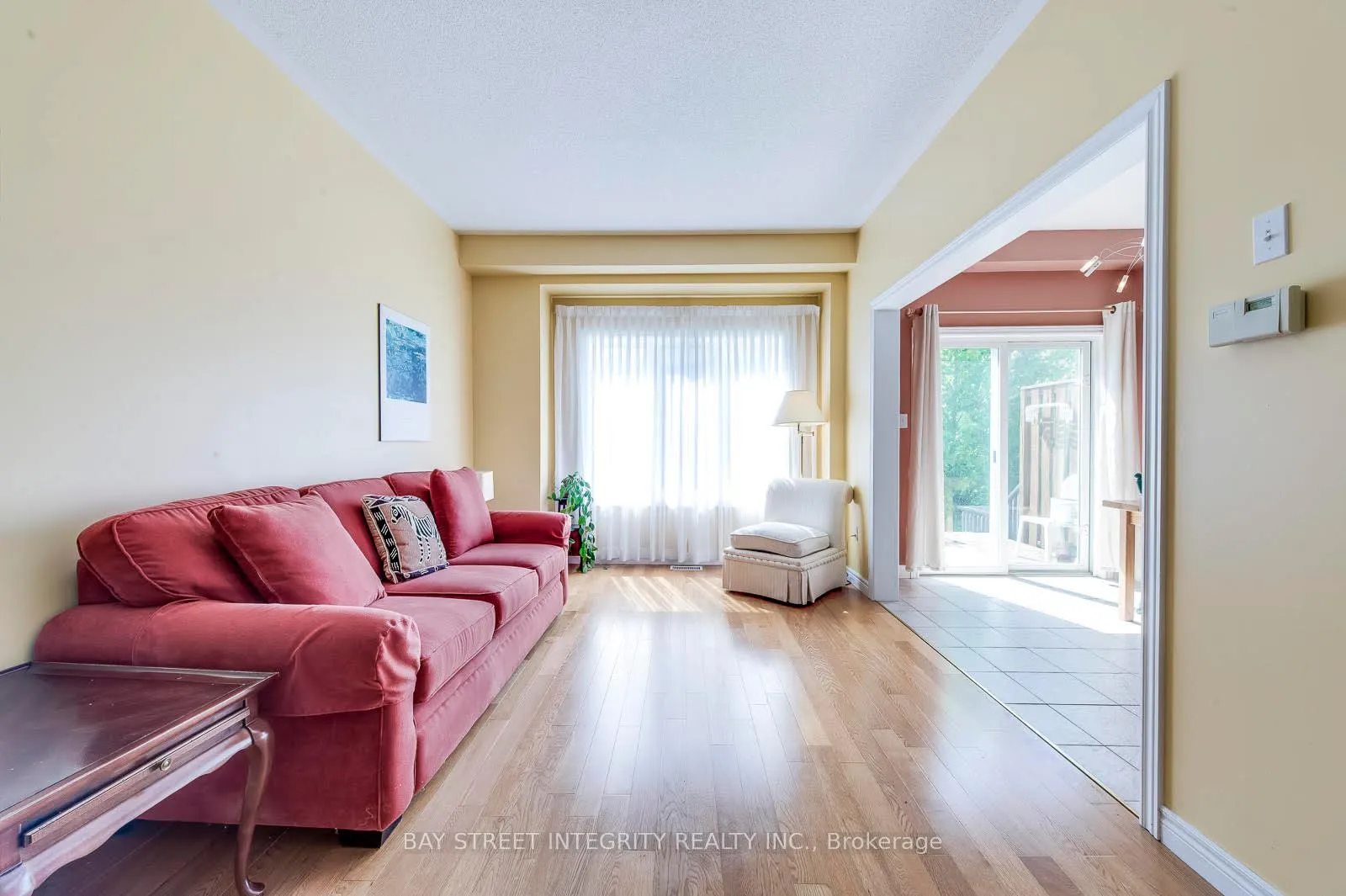 Photo 6 of 5326 Dryden Avenue, Burlington, Rose — HOMEH