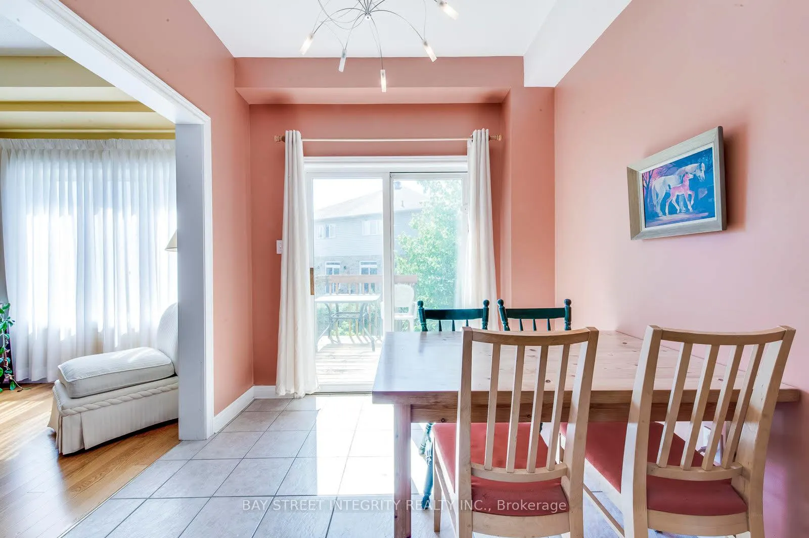 Photo 11 of 5326 Dryden Avenue, Burlington, Rose — HOMEH