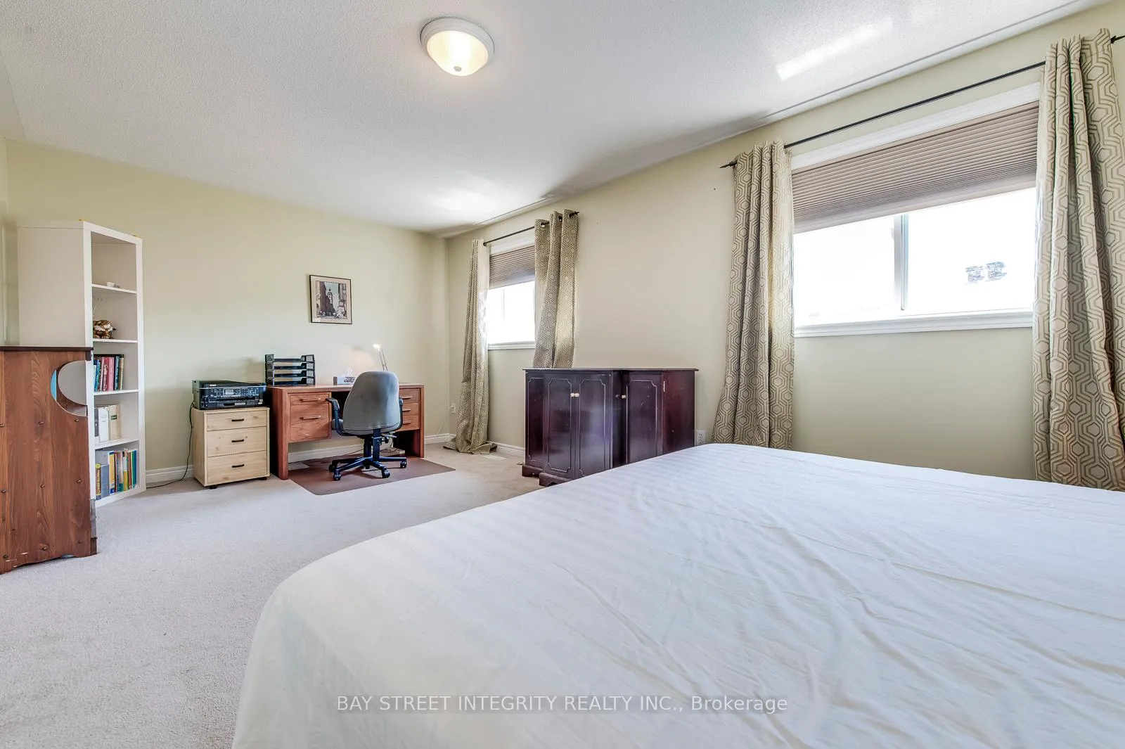 Photo 28 of 5326 Dryden Avenue, Burlington, Rose — HOMEH