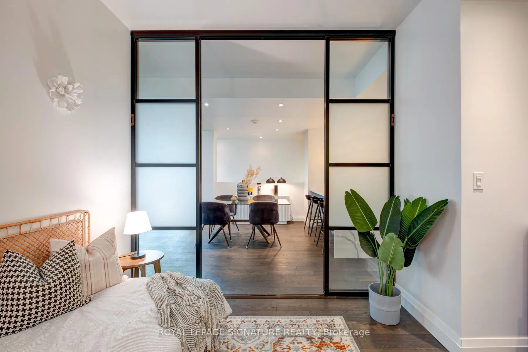 Photo 11 of Unit 1202, 333 Adelaide Street E, Toronto, Moss Park — HOMEH