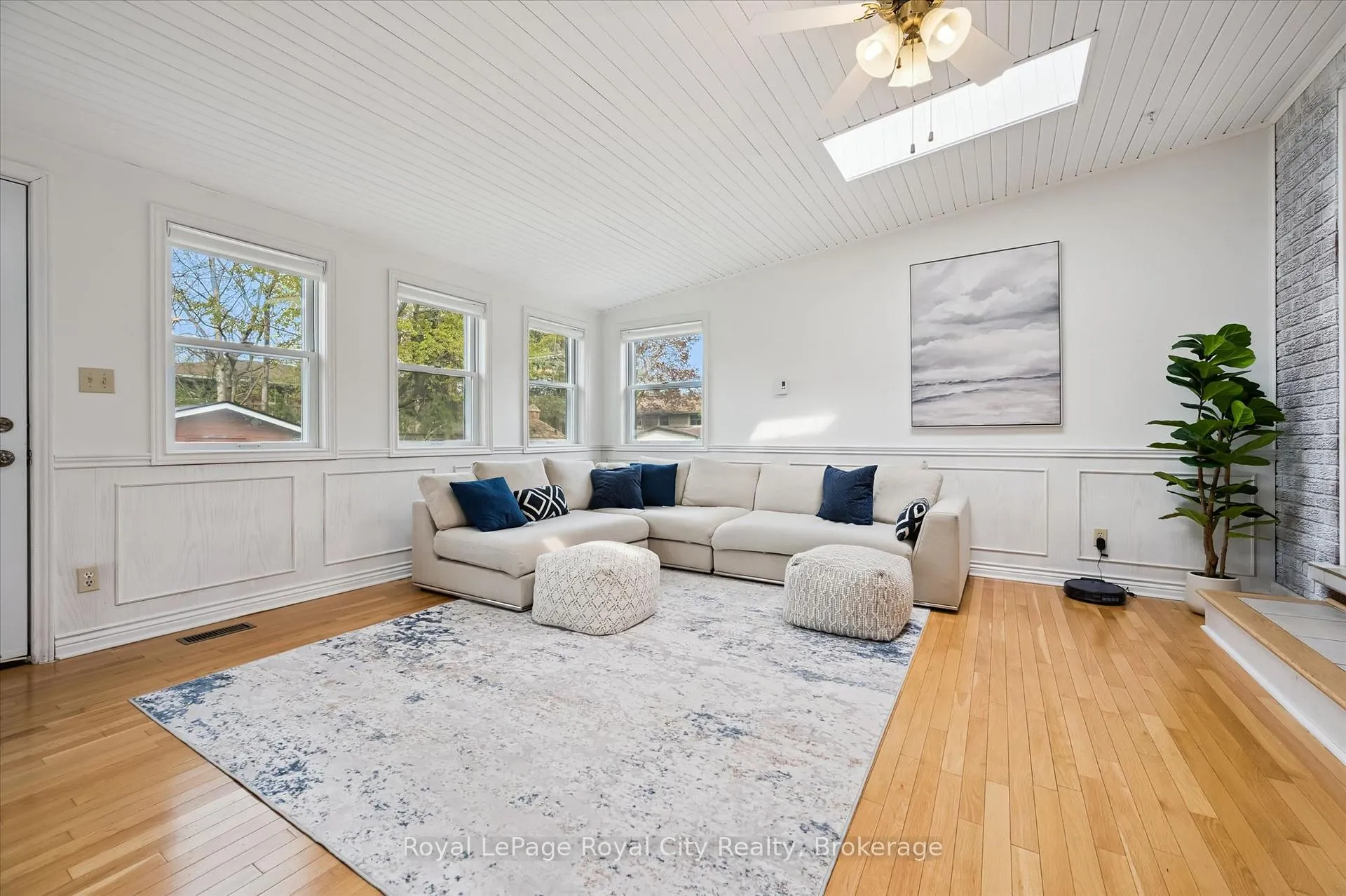 Photo 27 of 637 Cedargrove Place, Waterloo — HOMEH