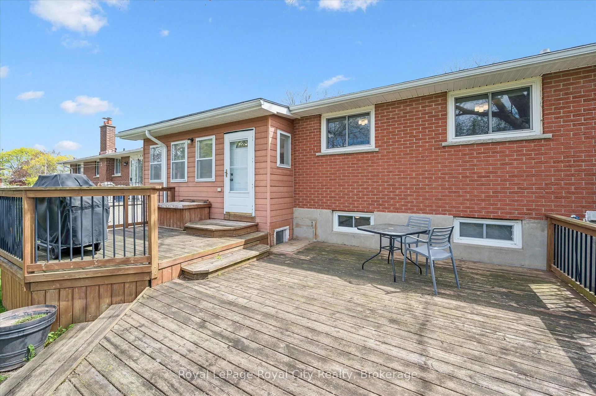 Photo 44 of 637 Cedargrove Place, Waterloo — HOMEH