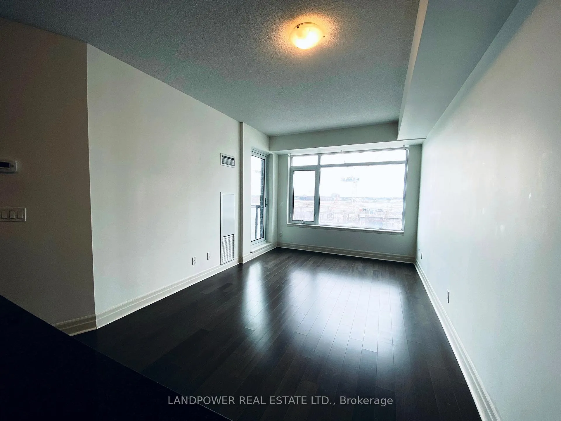 Photo 4 of Unit 510E, 8110 Birchmount Road, Markham, Unionville — HOMEH