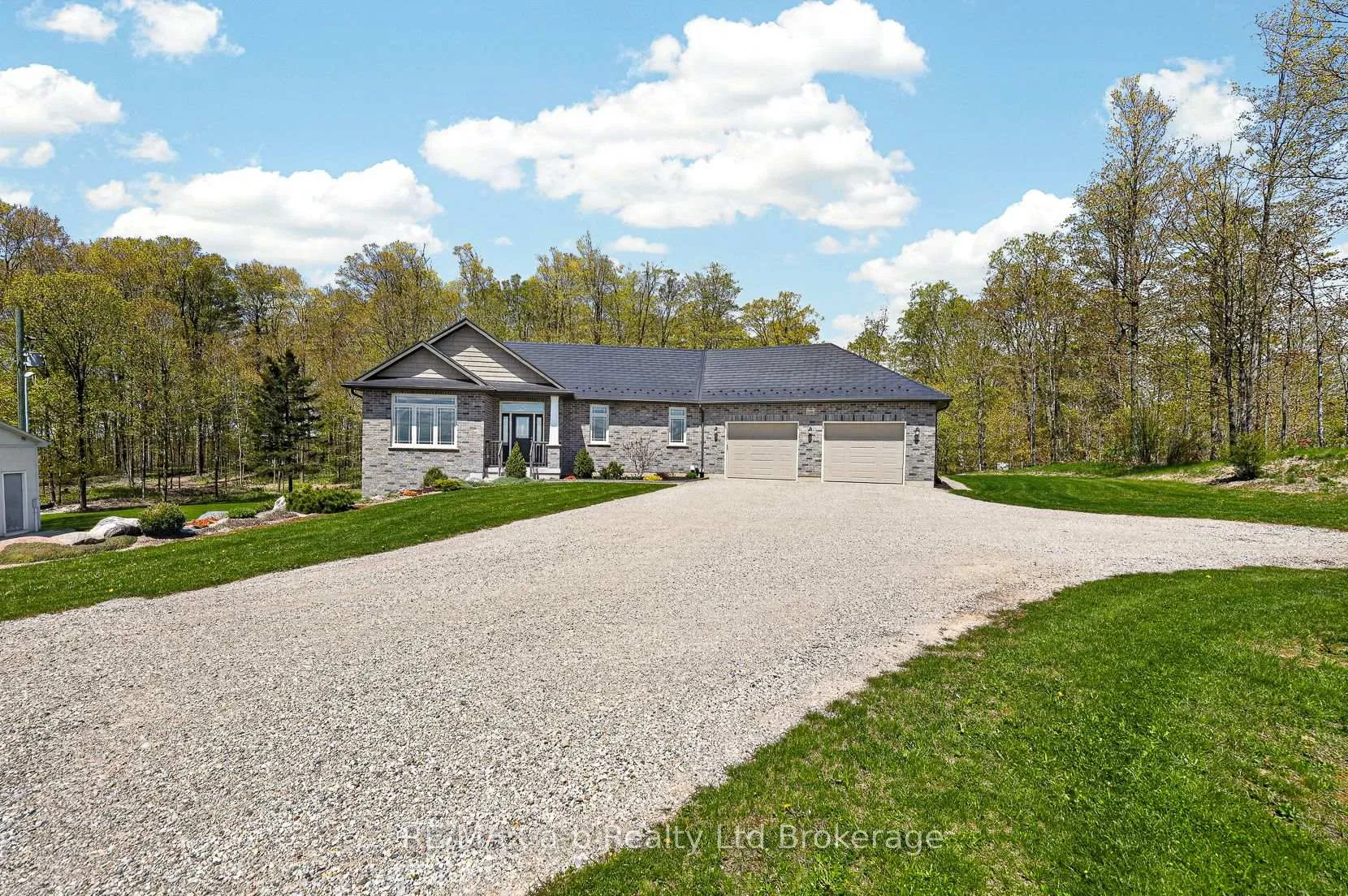 Photo 2 of 1840 Manser Road, Wellesley — HOMEH