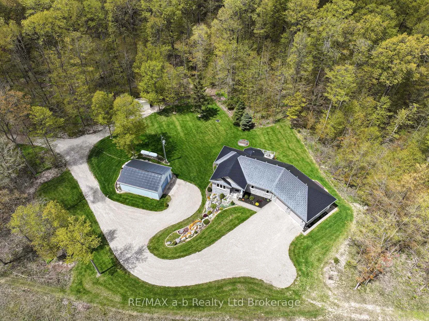 Photo 8 of 1840 Manser Road, Wellesley — HOMEH