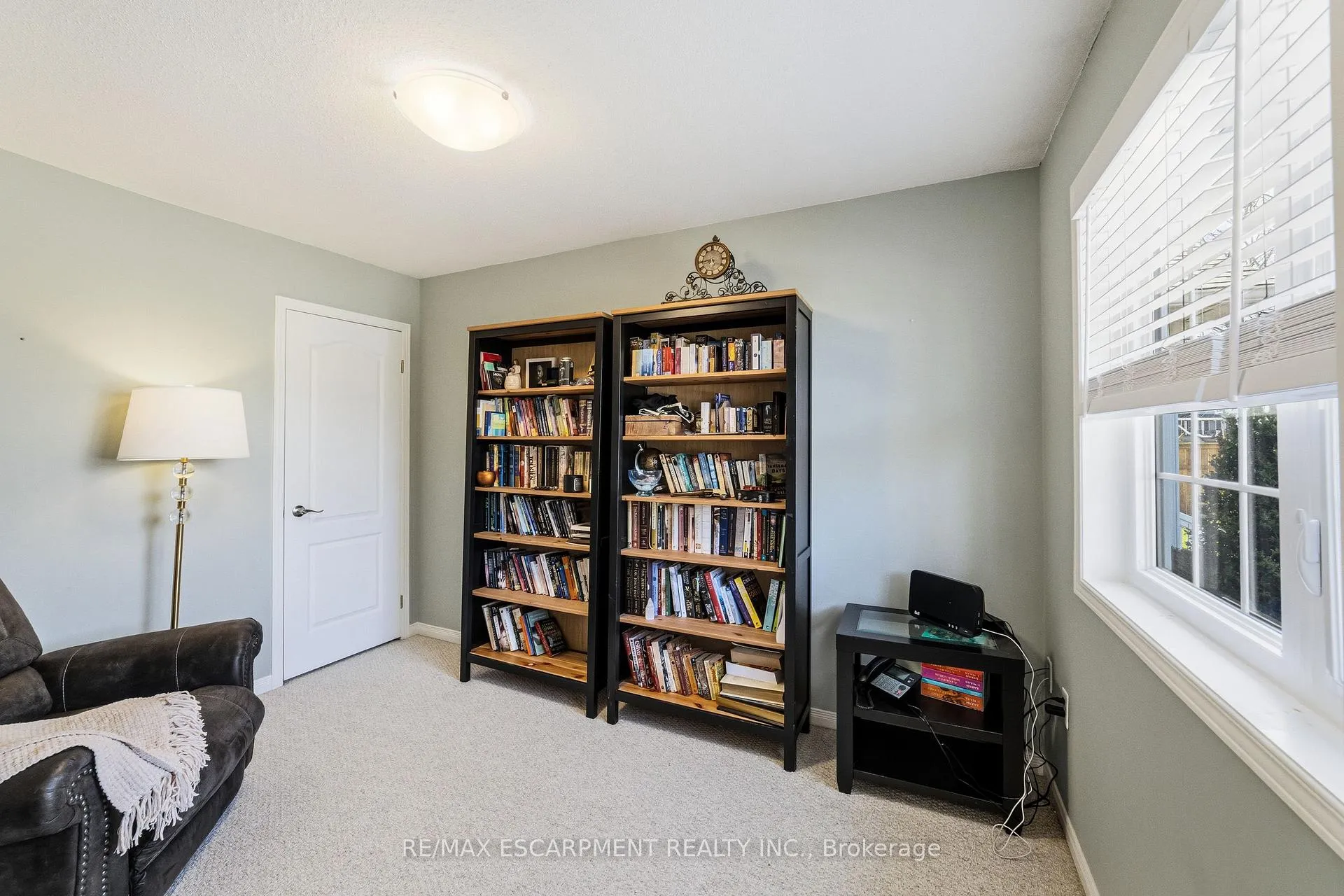 Photo 7 of Unit 6, 24 Kenyon Crescent, Grimsby, Grimsby East — HOMEH
