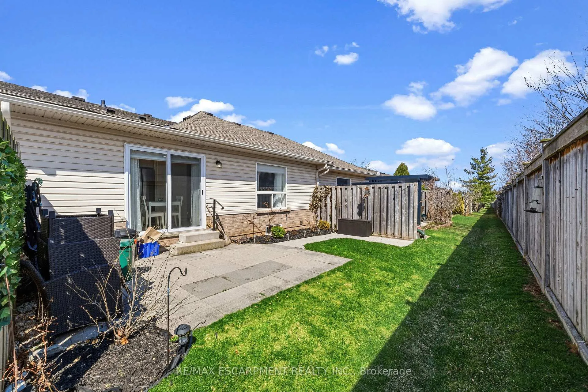 Photo 27 of Unit 6, 24 Kenyon Crescent, Grimsby, Grimsby East — HOMEH