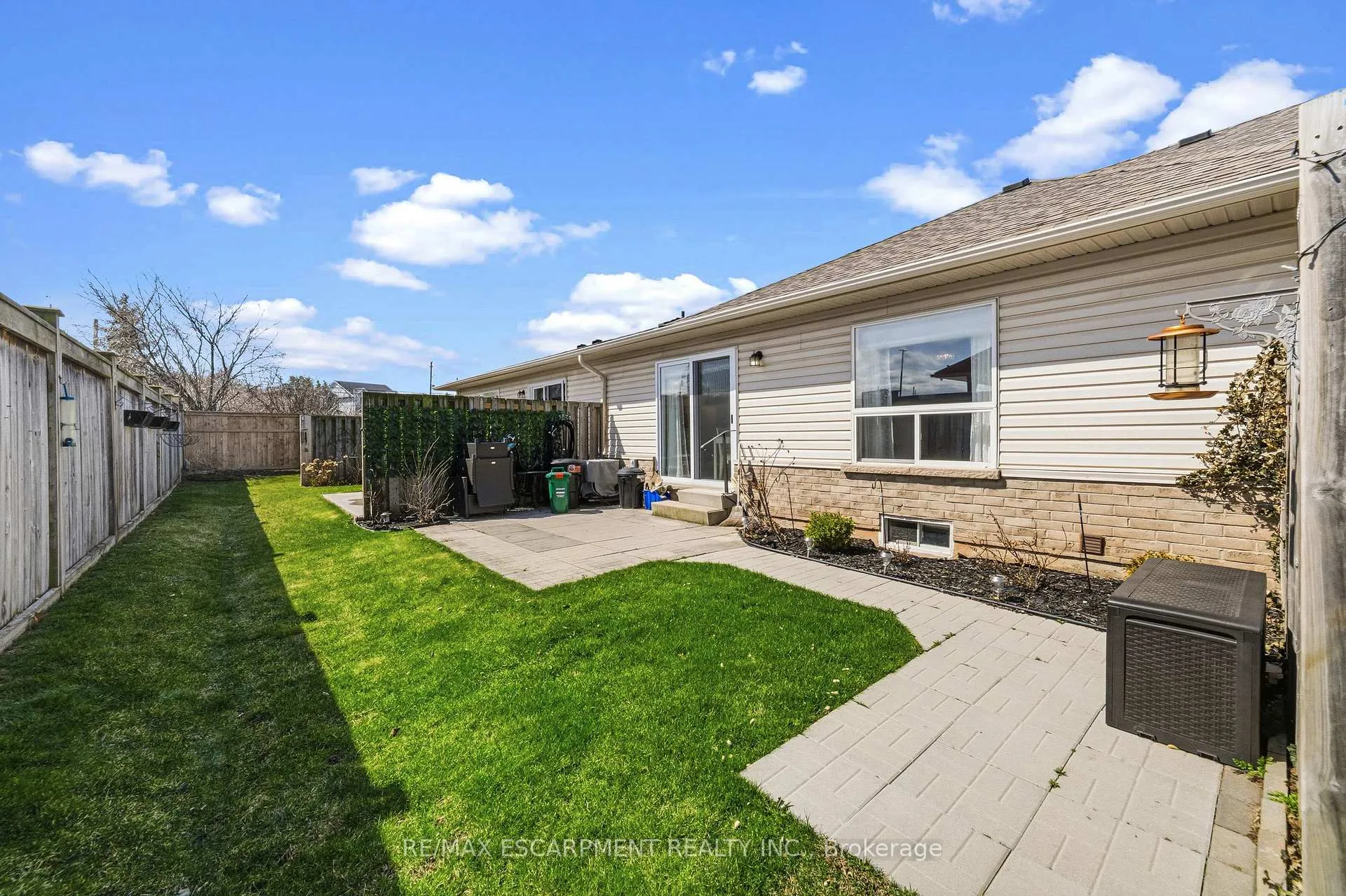 Photo 29 of Unit 6, 24 Kenyon Crescent, Grimsby, Grimsby East — HOMEH