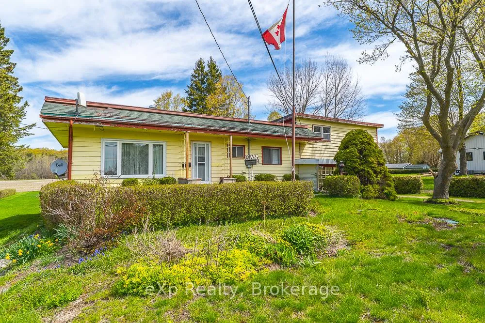 Front of 122431 Grey County Road 5