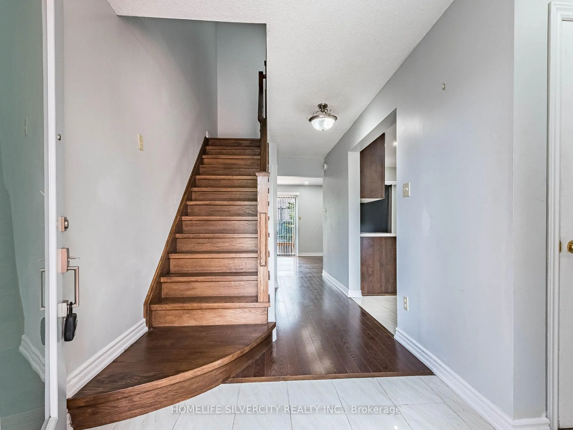 Photo 4 of Unit 1, 30 Castlehill Road, Brampton, Northwood Park — HOMEH