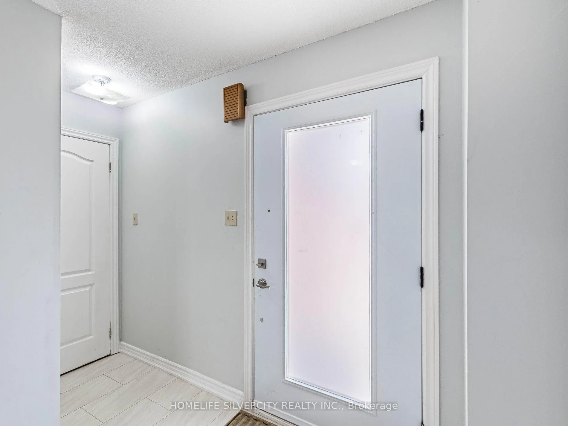Photo 7 of Unit 1, 30 Castlehill Road, Brampton, Northwood Park — HOMEH