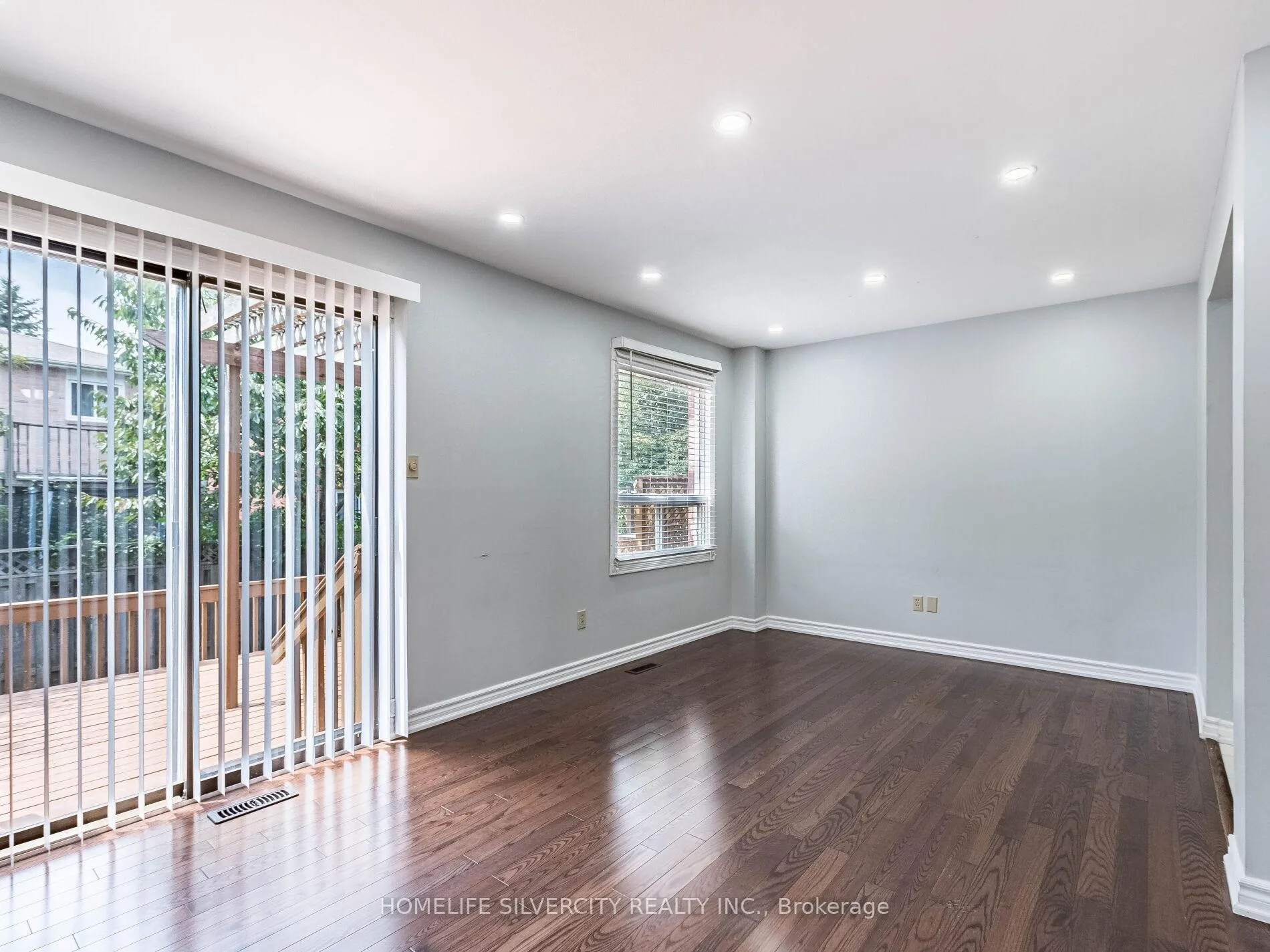 Photo 9 of Unit 1, 30 Castlehill Road, Brampton, Northwood Park — HOMEH